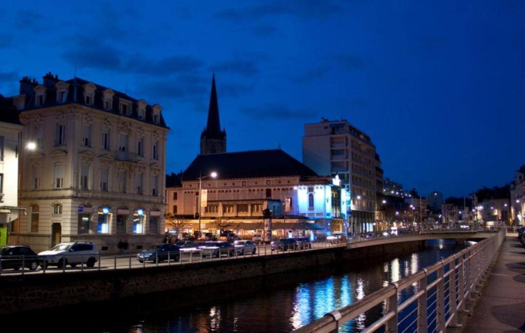 Brit Hotel Confort Le Limouzi Тюль Екстер'єр фото