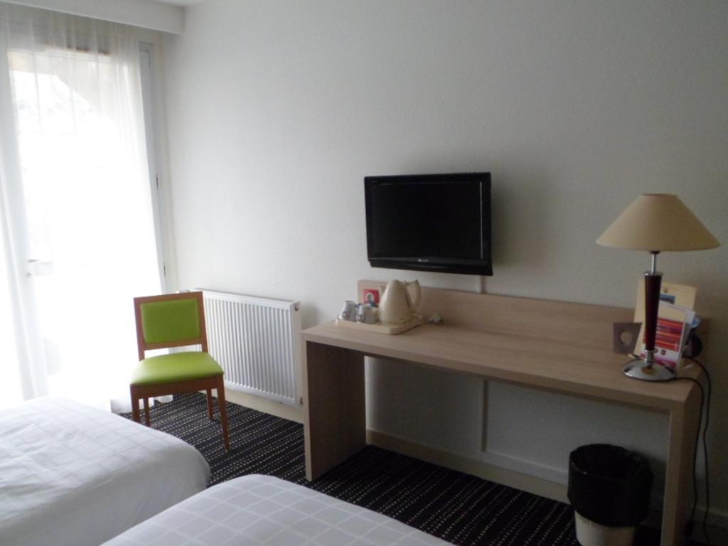 Brit Hotel Confort Le Limouzi Тюль Екстер'єр фото